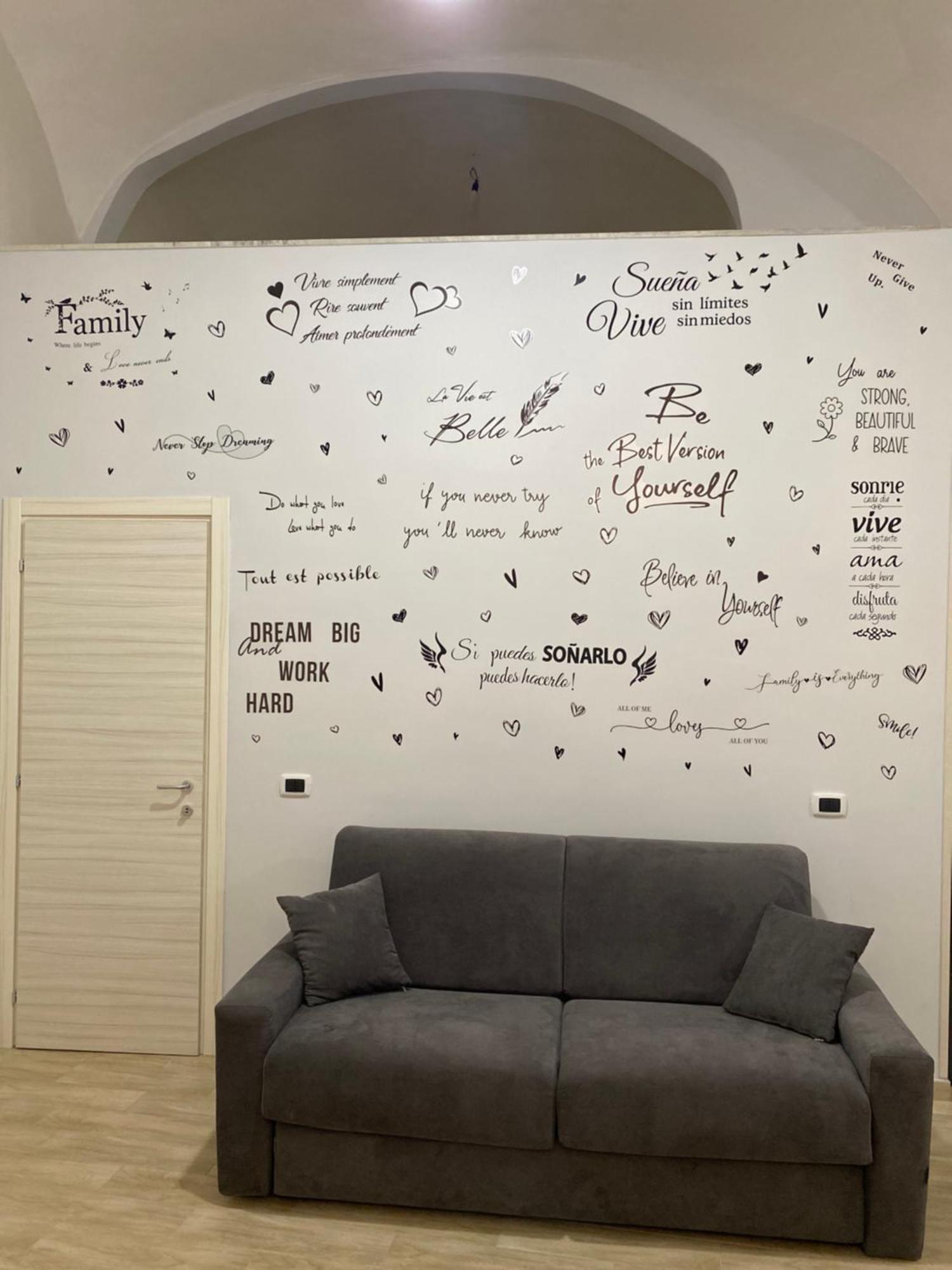 La Petite Maison Napoli Esterno foto